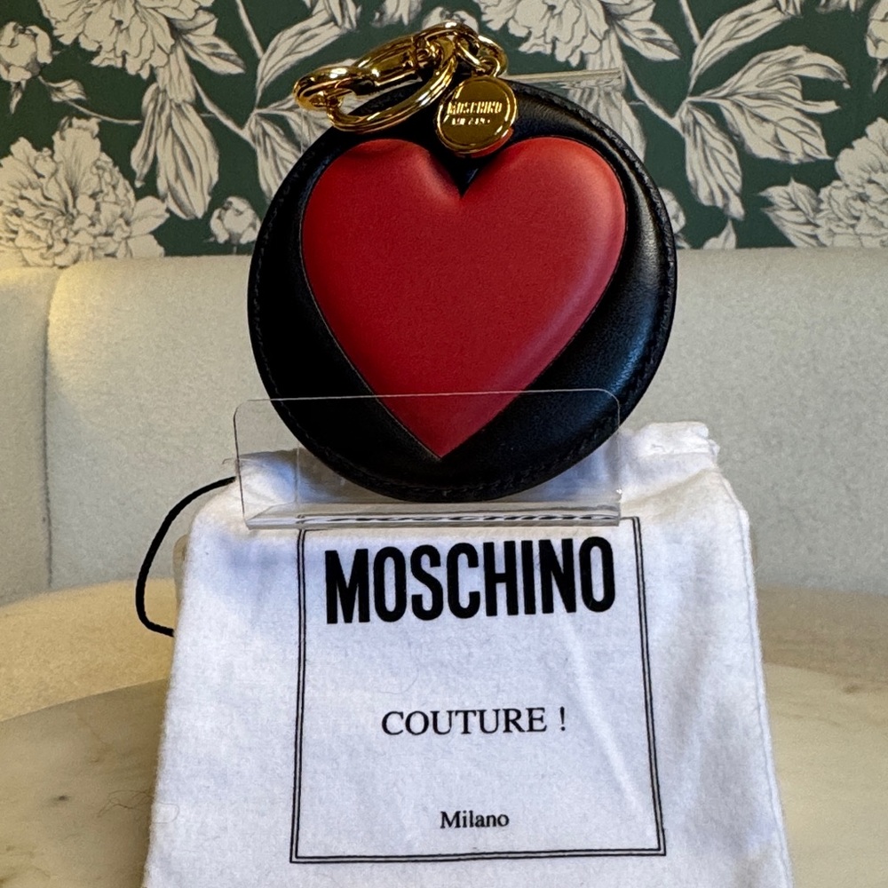 Moschino Authentic Black and Red Heart Bag Charm Keychain NWT & Dusty